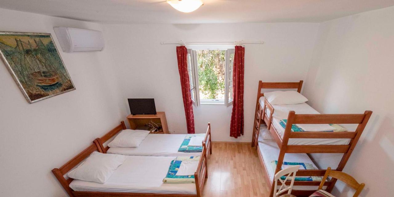 Guesthouse Sime Kolan Εξωτερικό φωτογραφία